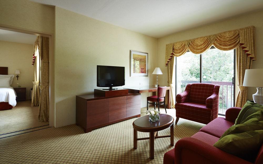 Delta Hotels By Marriott Cheshunt Broxbourne Exterior foto